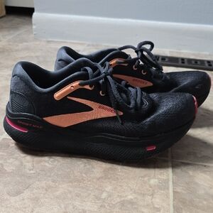 Brooks Black and Coral Athletic Shoes